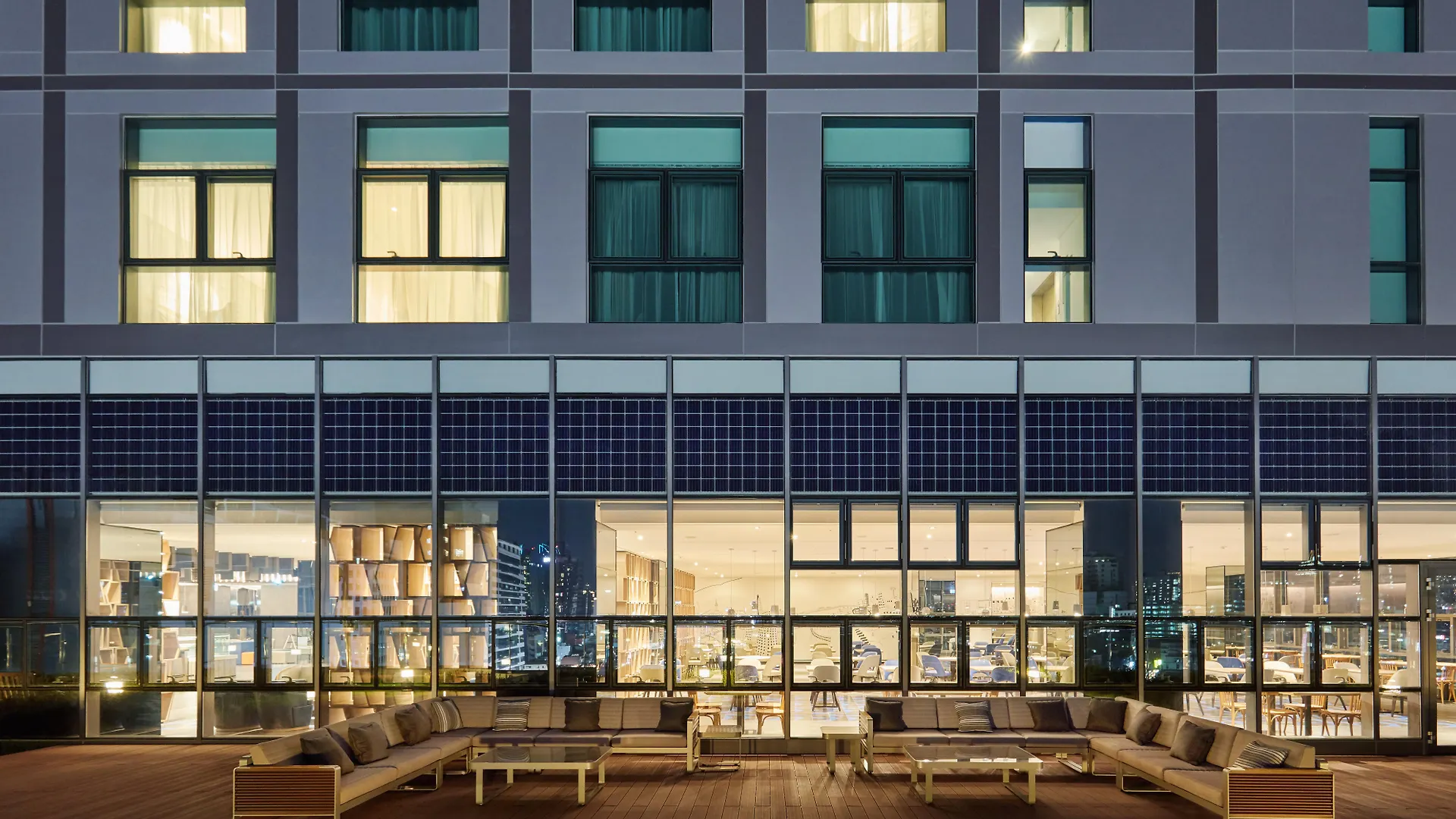 Holiday Inn Express Seoul Hongdae By Ihg 4*,  Zuid-Korea