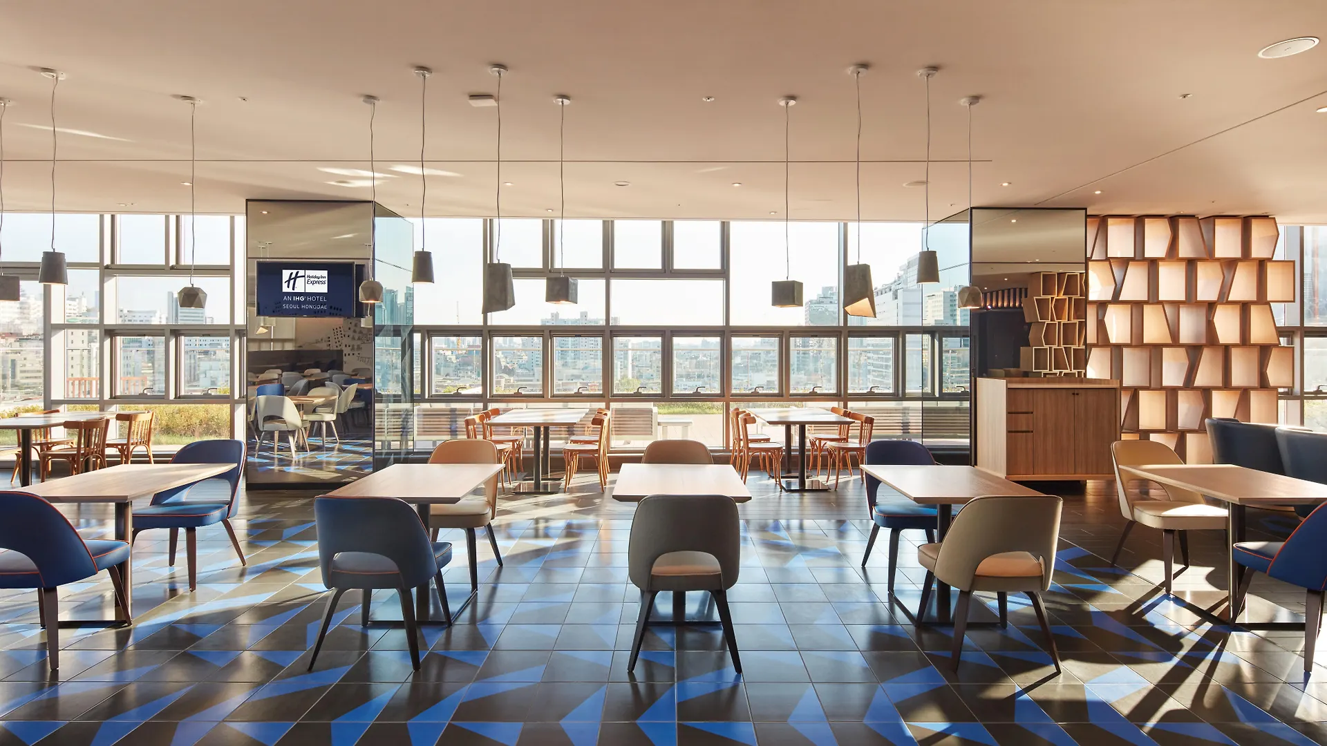 Holiday Inn Express Seoul Hongdae By Ihg