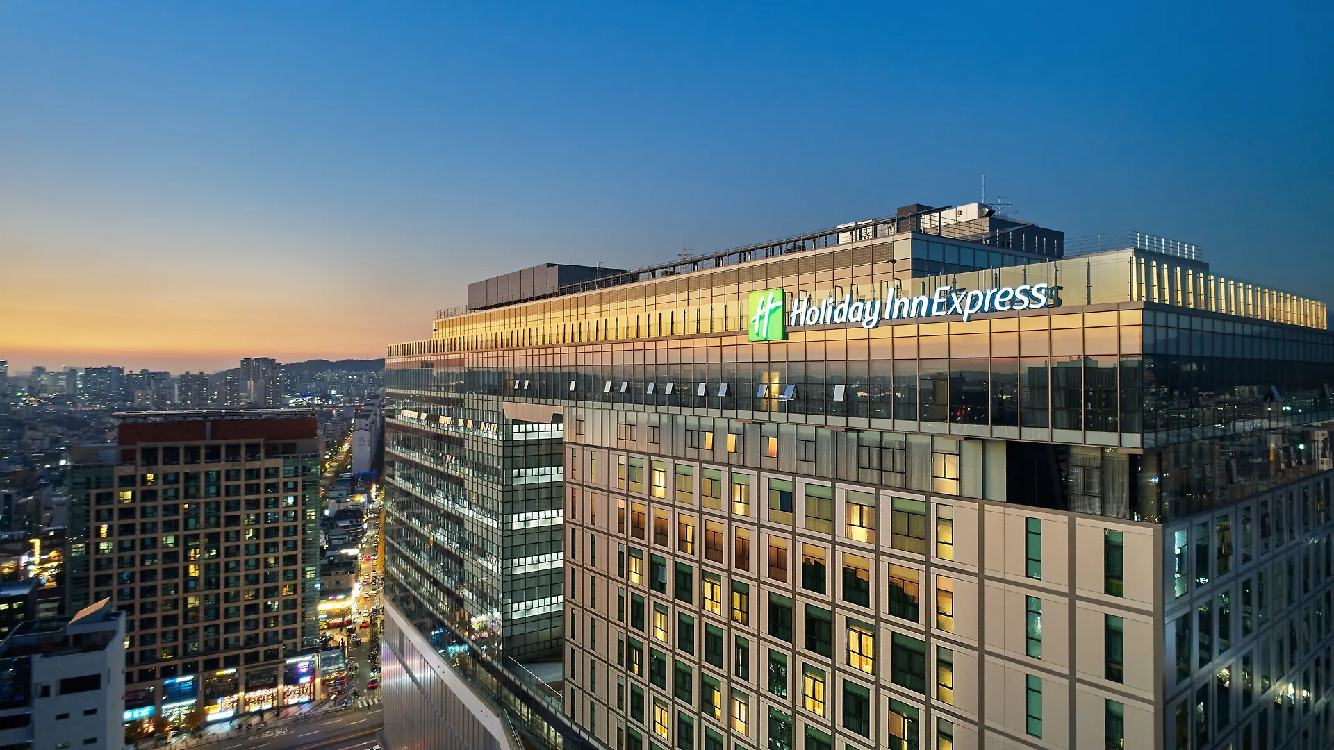 Holiday Inn Express Seoul Hongdae By Ihg Hotel