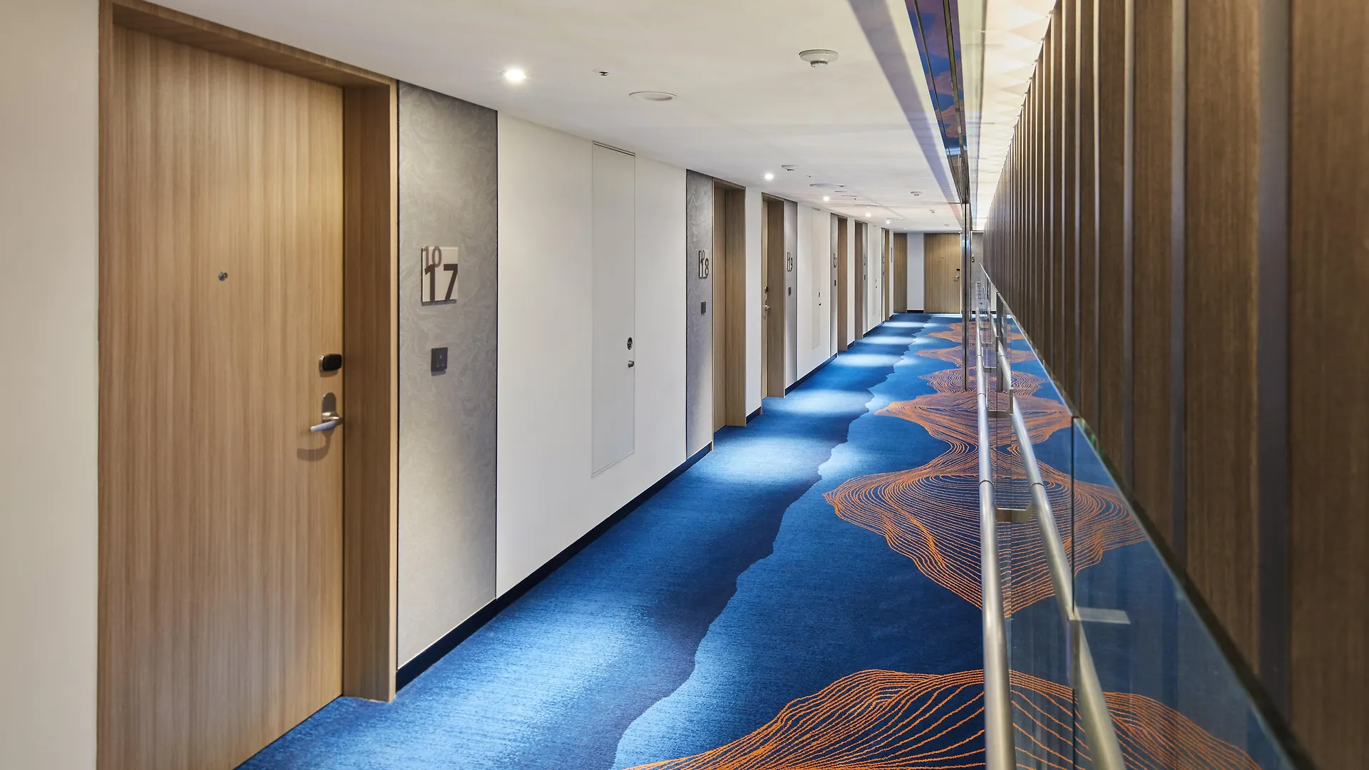 Holiday Inn Express Seoul Hongdae By Ihg 4*,  South Korea
