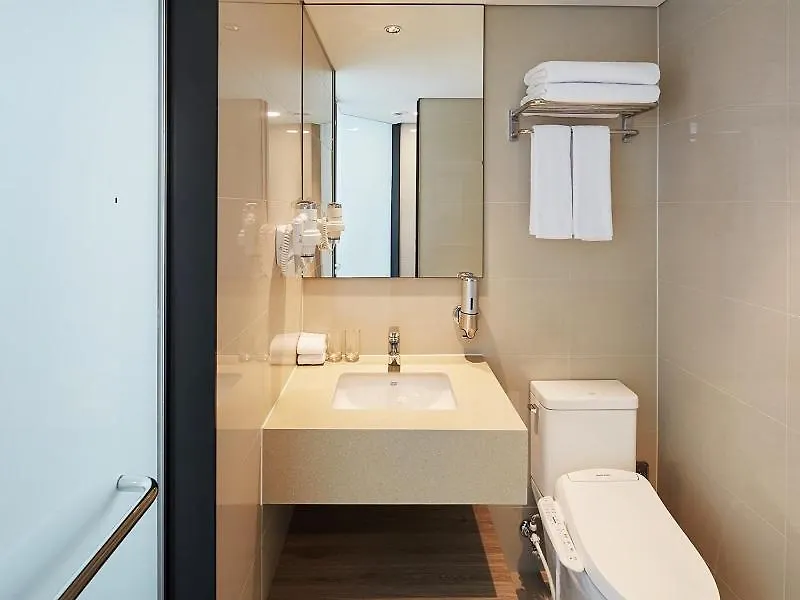 Hotel Holiday Inn Express Seoul Hongdae By Ihg